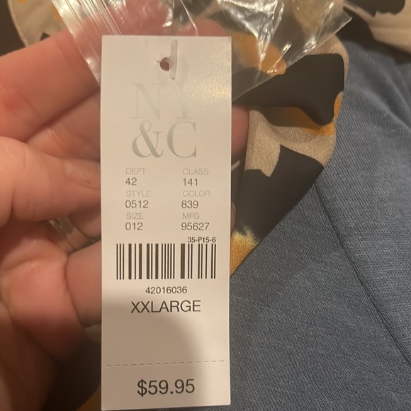 NWT Leopard print blouse - Picture 3 of 3